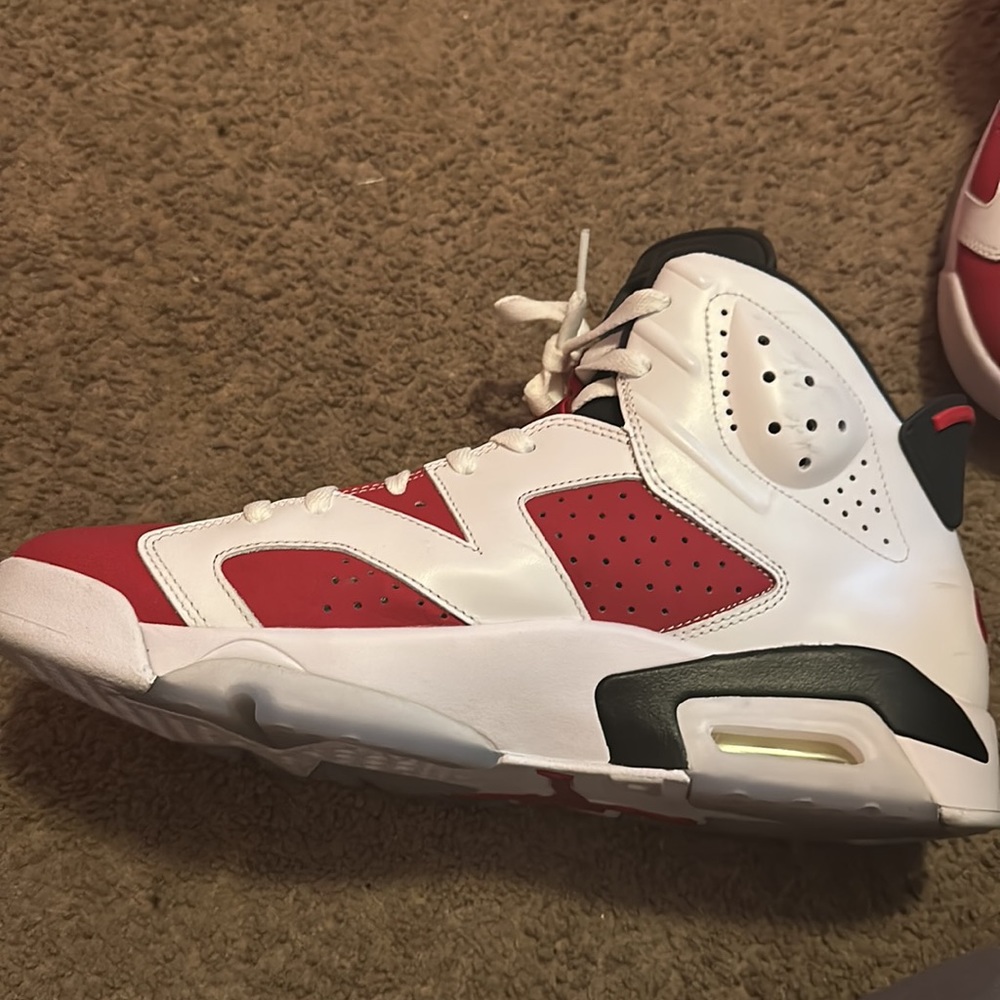 Sneaker - Picture 9 of 9